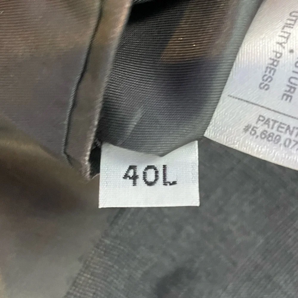 Daniel Cremieux Loro Piana 2 Button Blazer in Grey Size 40L‎